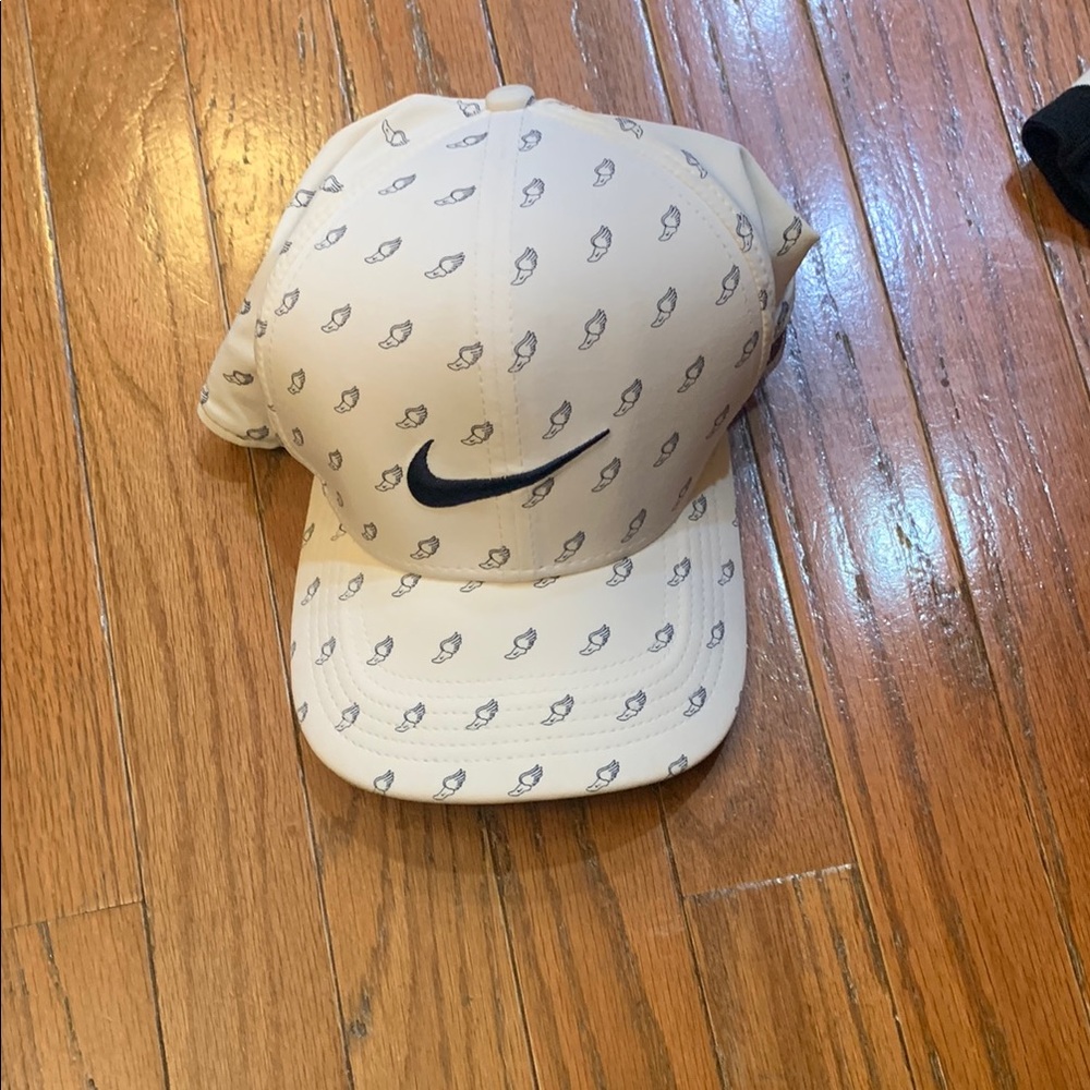 Nike Beige Cap with Navy Logo